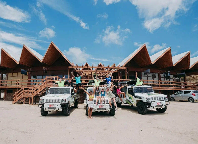 Fofoti Jeep-Tour: Natural Pool & Baby Beach